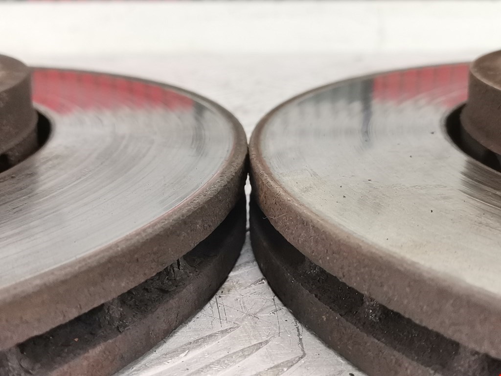 Диск тормозной передний VOLKSWAGEN Bora 1998-2005