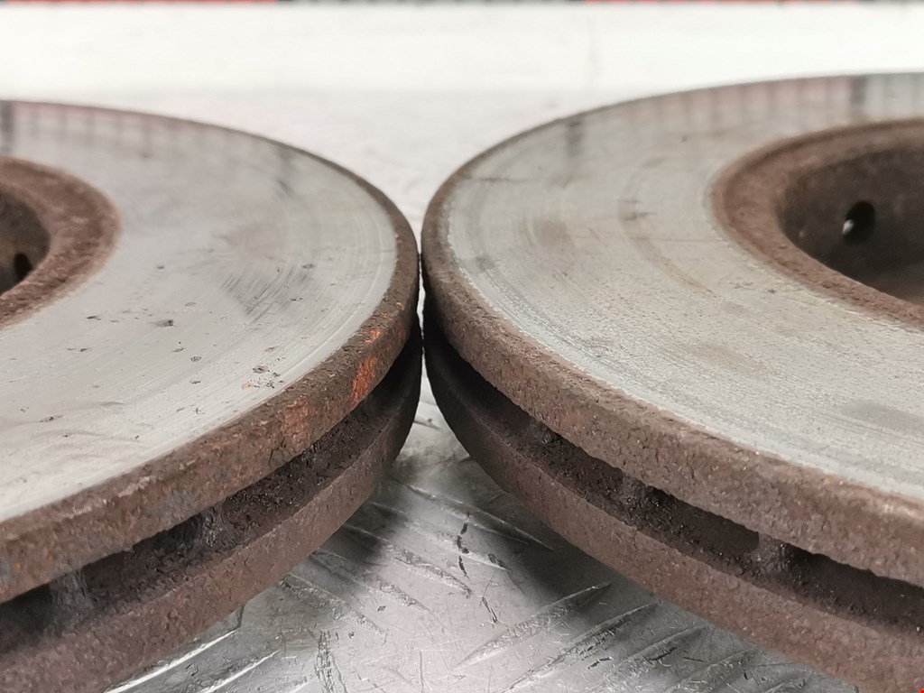 Диск тормозной передний VOLKSWAGEN Bora 1998-2005