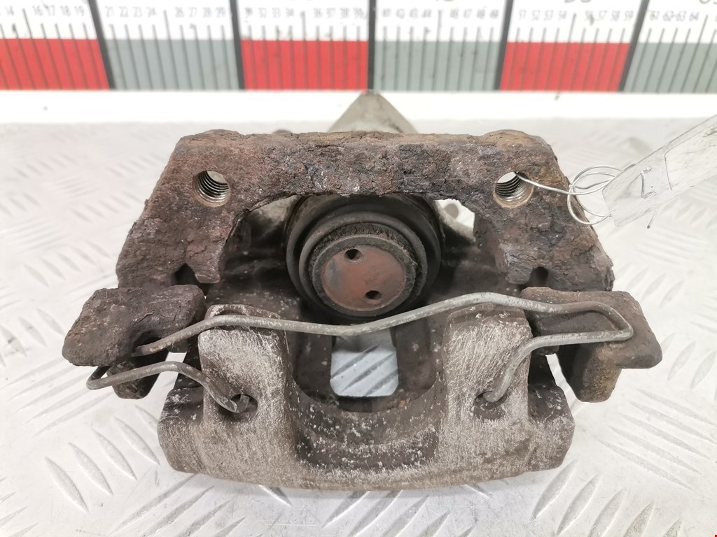 Суппорт задний правый OPEL Signum 2003-2008