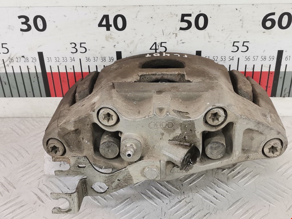 Суппорт передний правый AUDI A6 C6 2004-2010