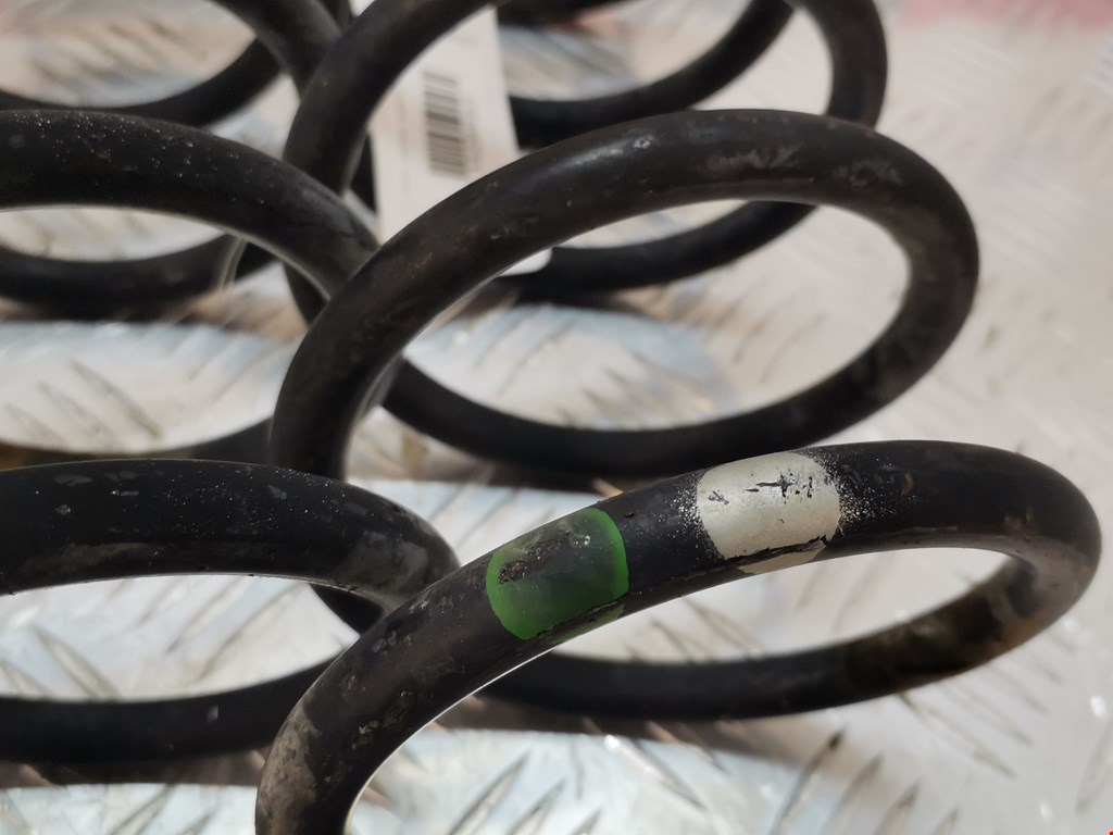 Пружина задняя левая/правая AUDI A3 8L 1996-2003