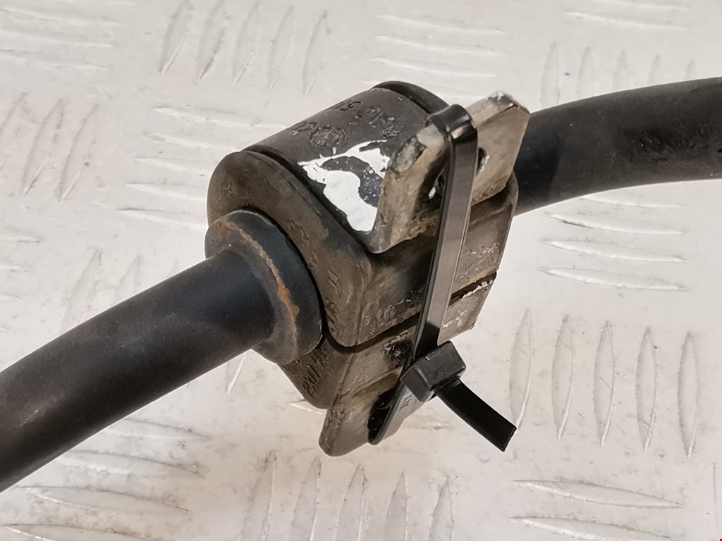 Стабилизатор задний (поперечной устойчивости подвески) VOLKSWAGEN Passat B5 1997-2005