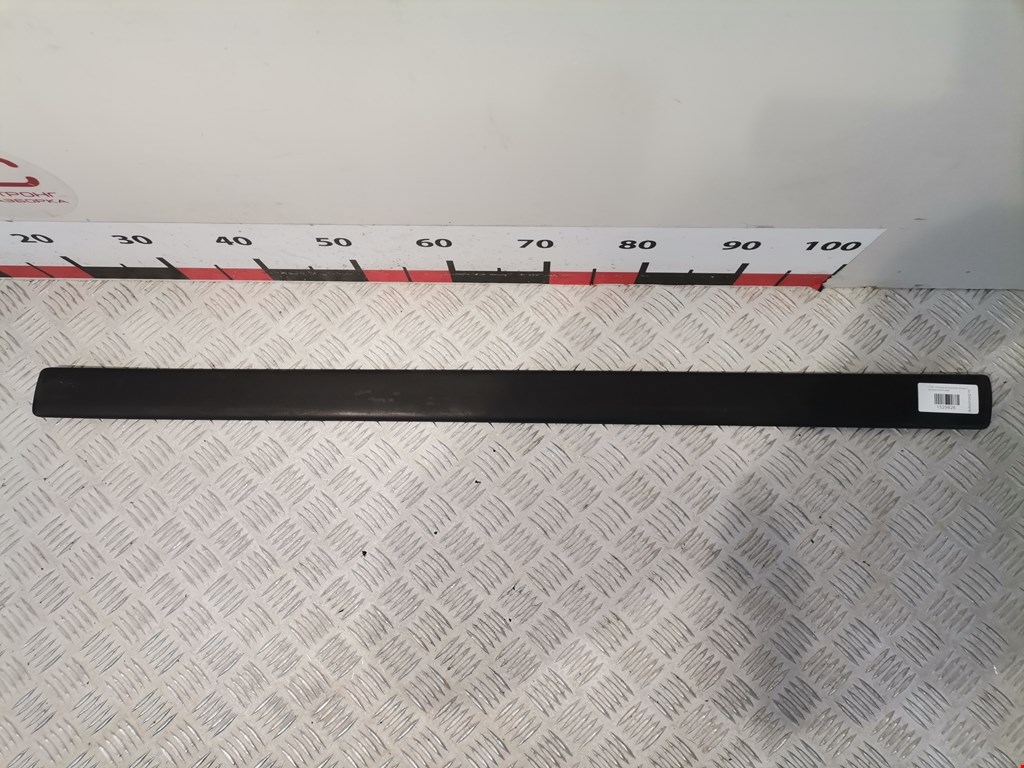 Накладка декоративная (молдинг) двери передней правой Ford Galaxy 1 (1995-2006)