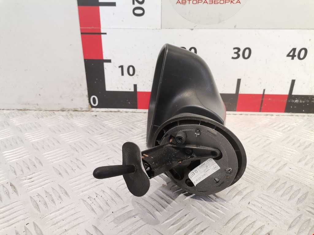 Зеркало левое DACIA Sandero 2008-2012