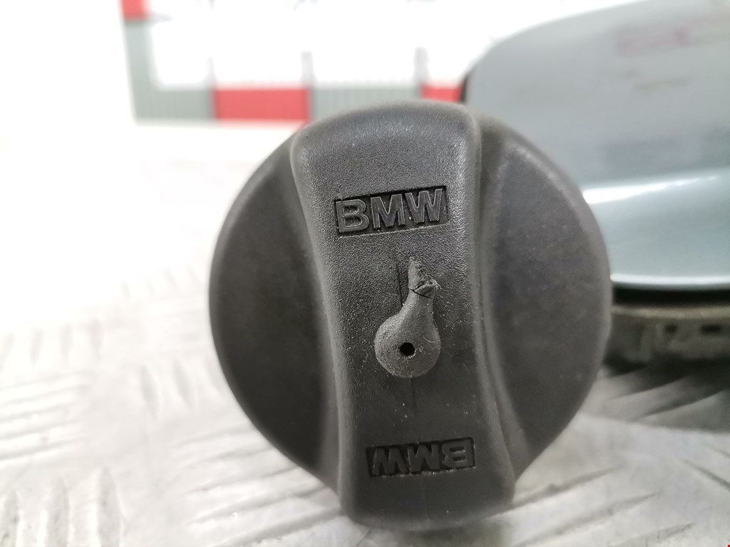 Лючок бензобака BMW 7er 7 серия E65/E66 2001-2008