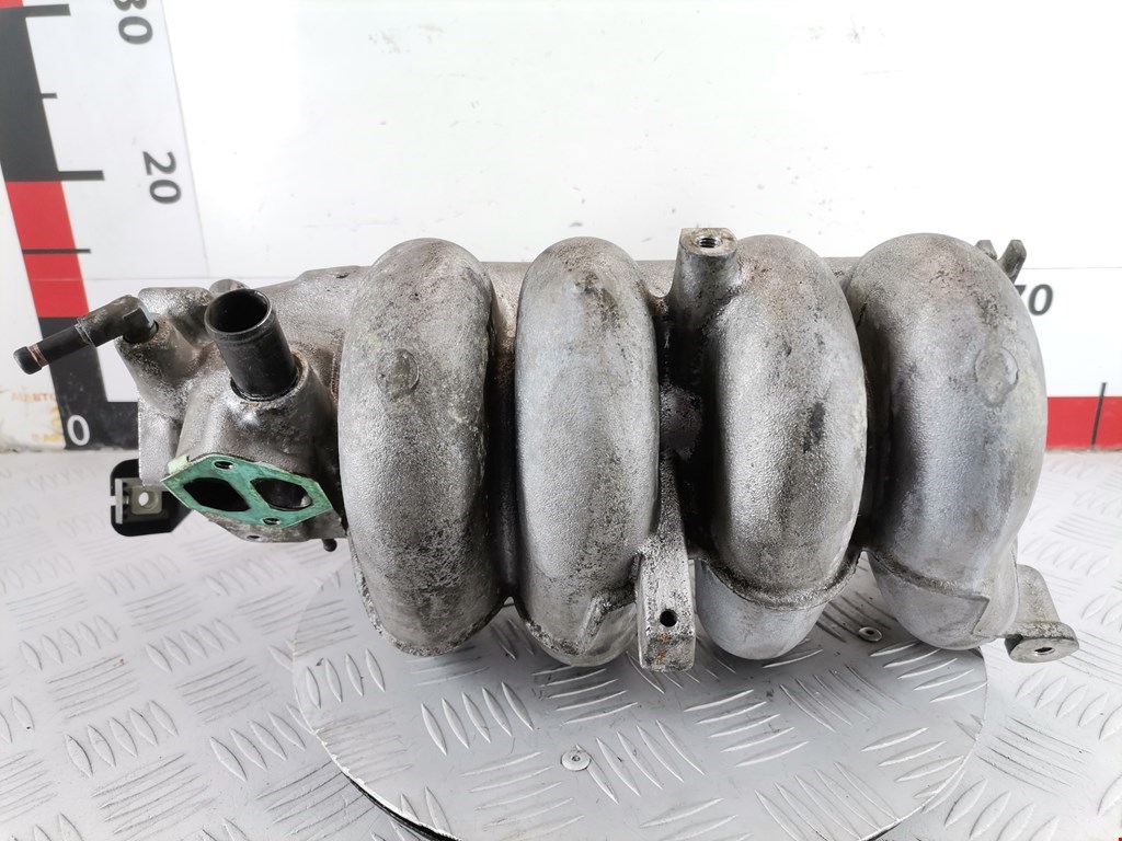 Коллектор впускной VOLVO V40 I 1995-2004