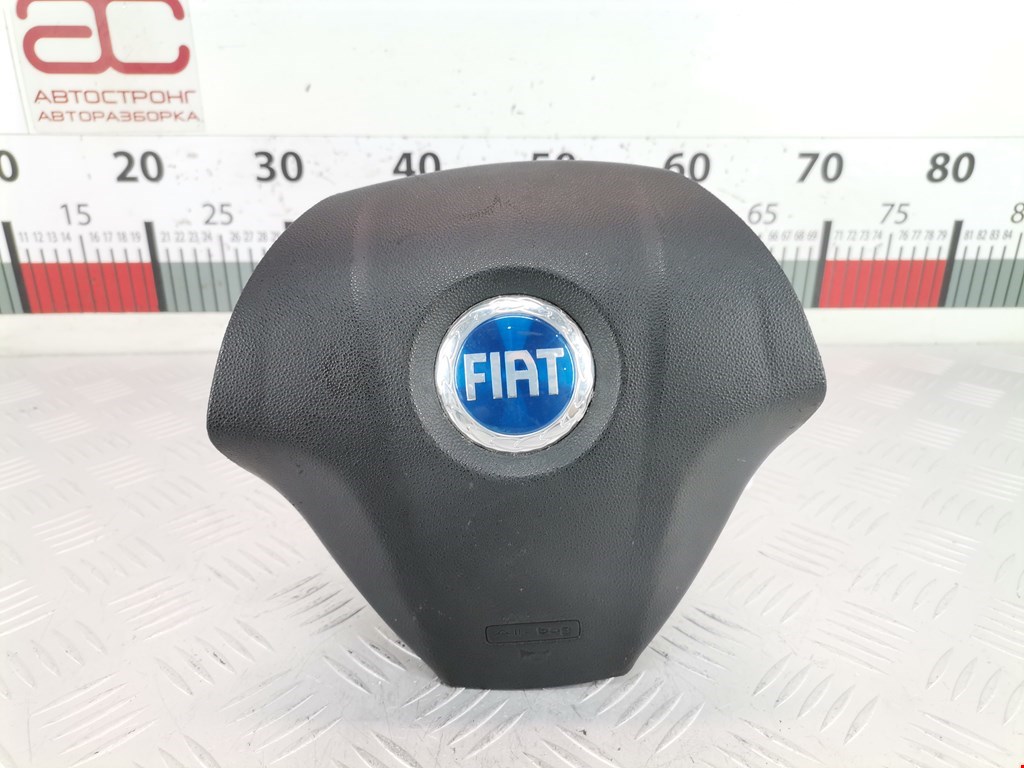 Подушка безопасности в рулевое колесо FIAT Grande Punto 2005-2009