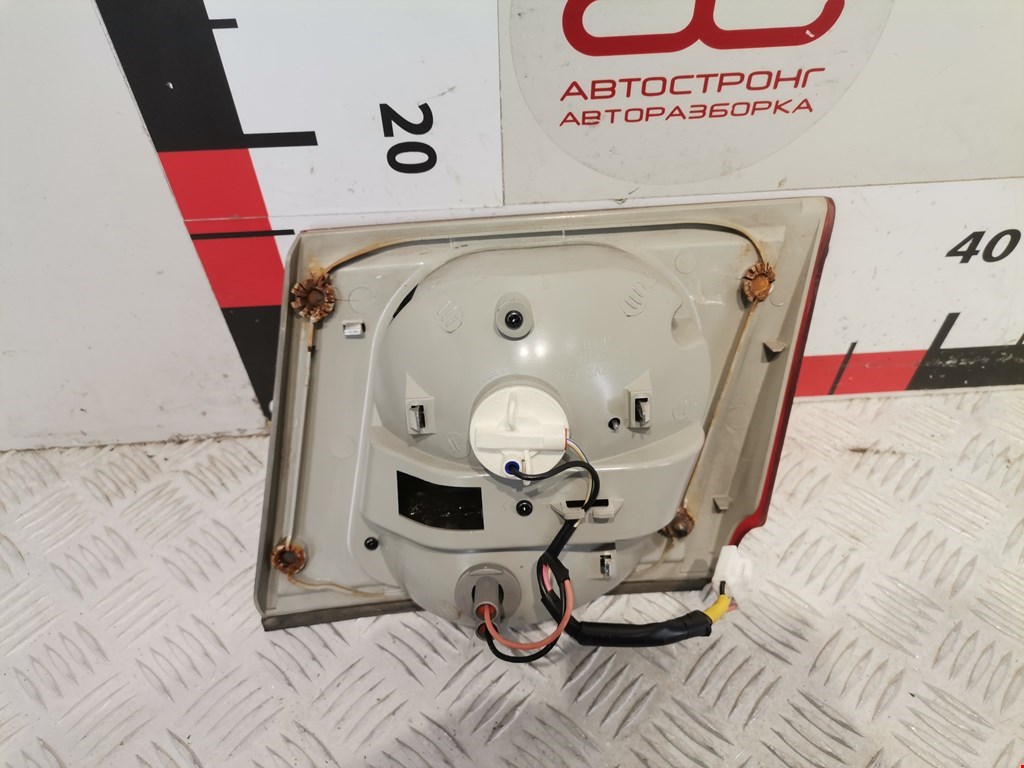 Фонарь задний внутренний левый KIA Carens 1999-2002