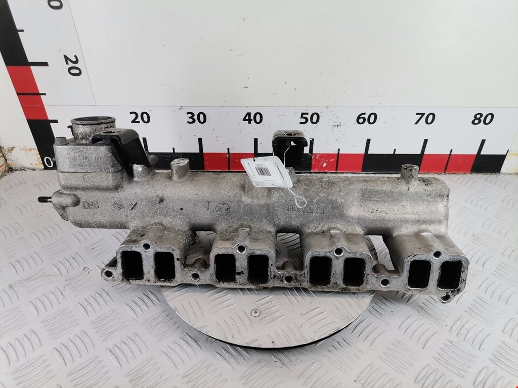 Коллектор впускной KIA Carnival I 1999-2005