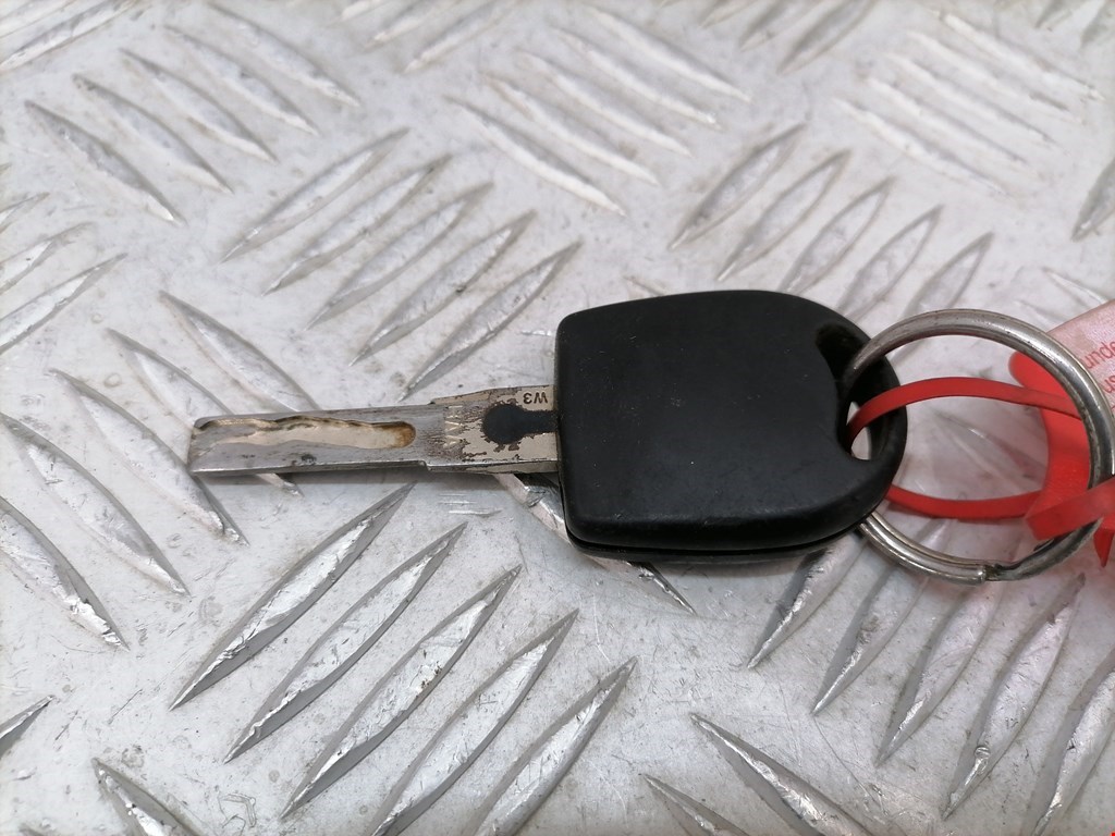 Замок зажигания VOLKSWAGEN Polo IV 2001-2009