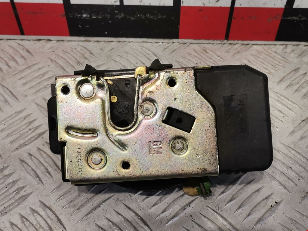 Замок двери передней правой OPEL Astra G 1998-2005