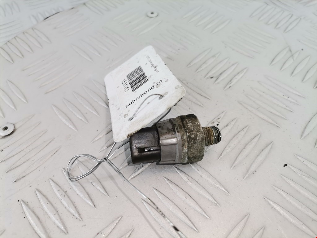 Датчик давления масла TOYOTA Corolla E120 2001-2006