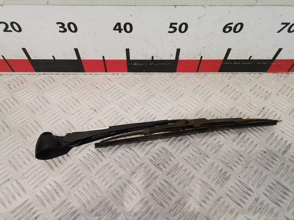 Поводок дворника задний (заднего) AUDI A4 B5 1995-2001