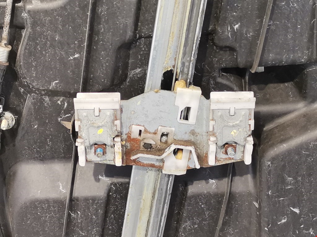 Стеклоподъемник передний левый MAZDA Mazda 2 DY 2003-2007