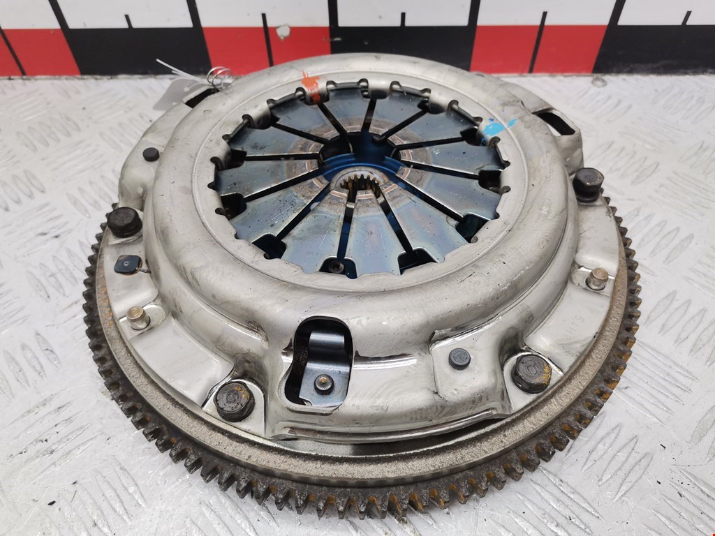 Маховик (демпфер сцепления) MAZDA Premacy CP 1999-2004