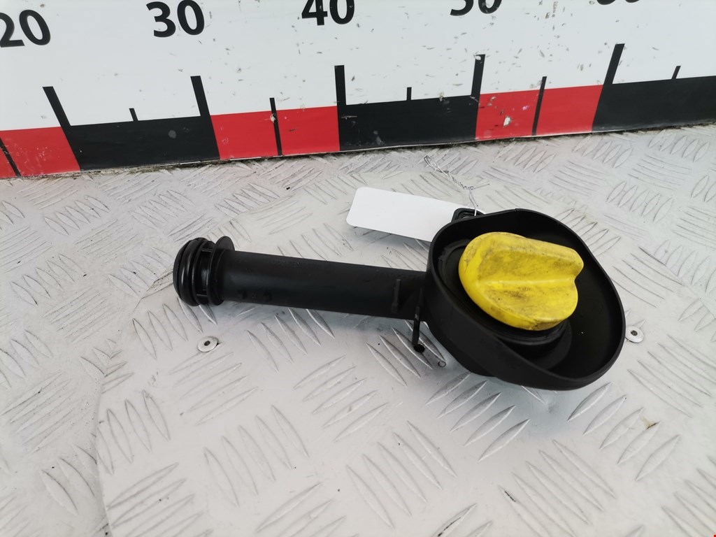 Горловина маслозаливная (залива масла) RENAULT Modus 2004-2012