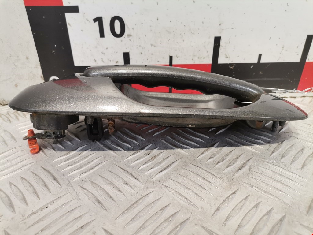 Ручка двери передней наружная правая CHRYSLER Voyager IV RG 2001-2007