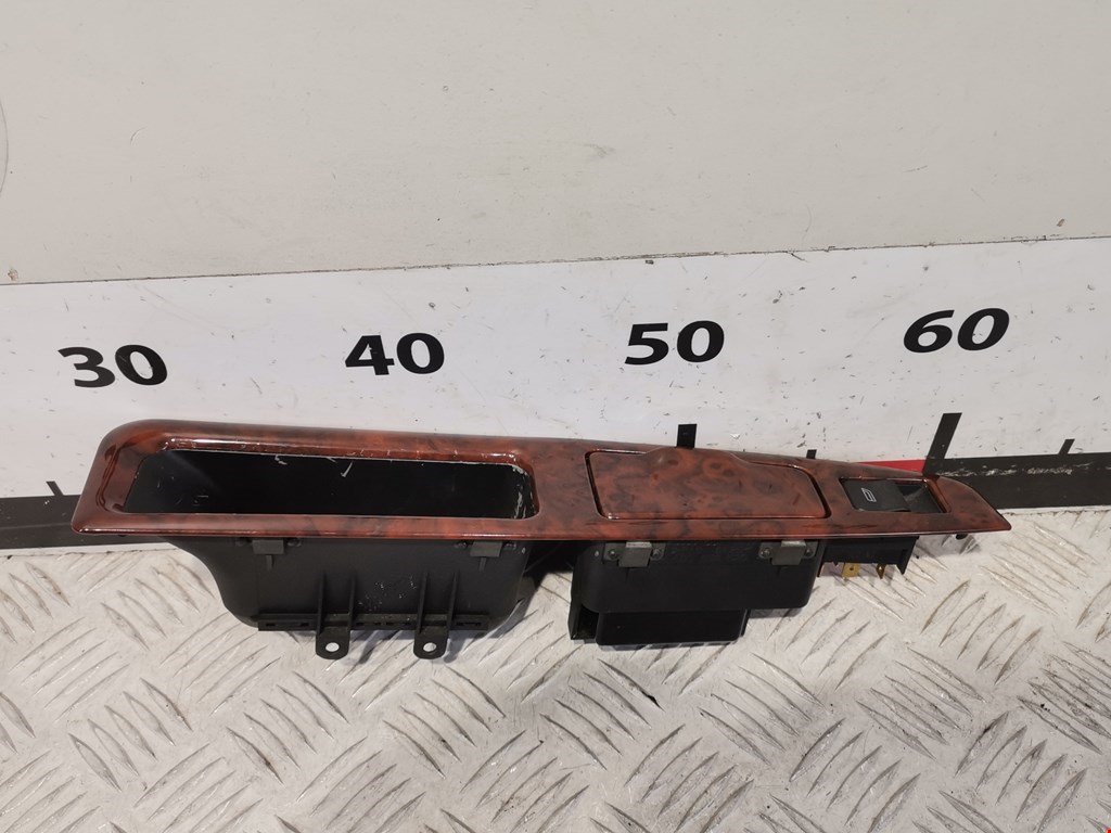 Кнопка стеклоподъемника AUDI A8 D2 1994-2002