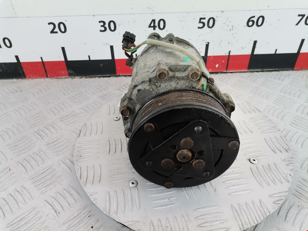 Компрессор кондиционера (системы кондиционирования) VOLKSWAGEN Lupo 1999-2005