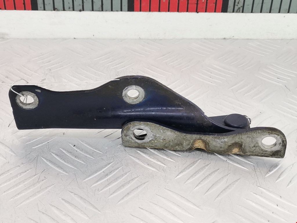 Петля капота левая/правая SUBARU Legacy 1998-2004