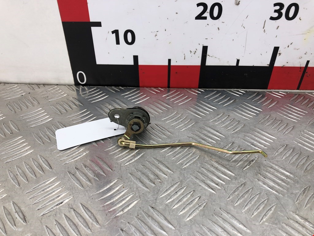 Личинка дверного замка Hyundai Santa Fe 1 (SM) (2000-2006)