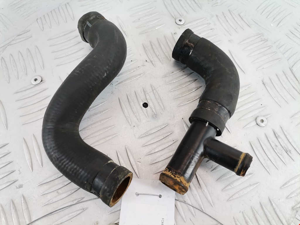 Патрубок RENAULT Trafic I 1980-2001