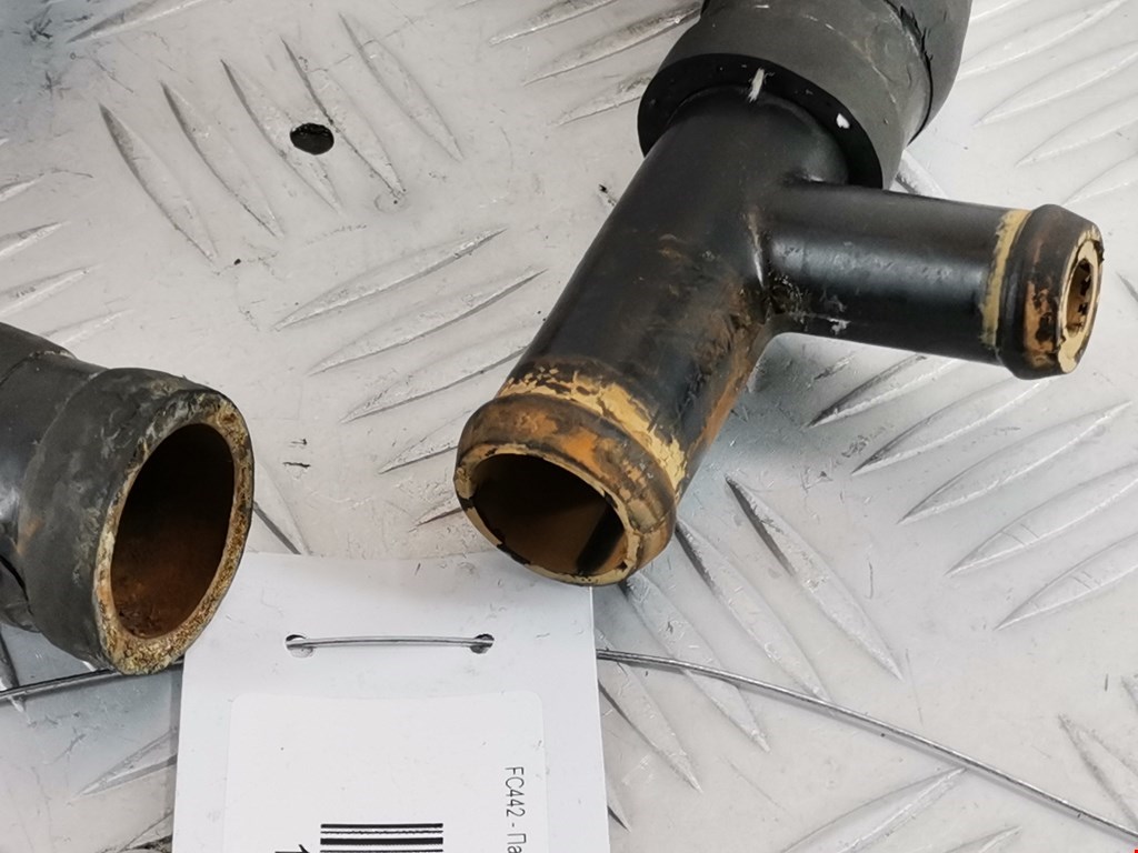 Патрубок RENAULT Trafic I 1980-2001