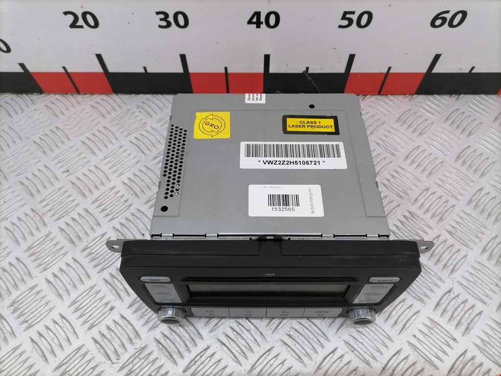 Магнитола VOLKSWAGEN Golf V 2003-2009