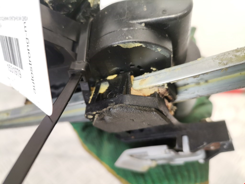 Стеклоподъемник задний левый MAZDA Mazda 2 DY 2003-2007