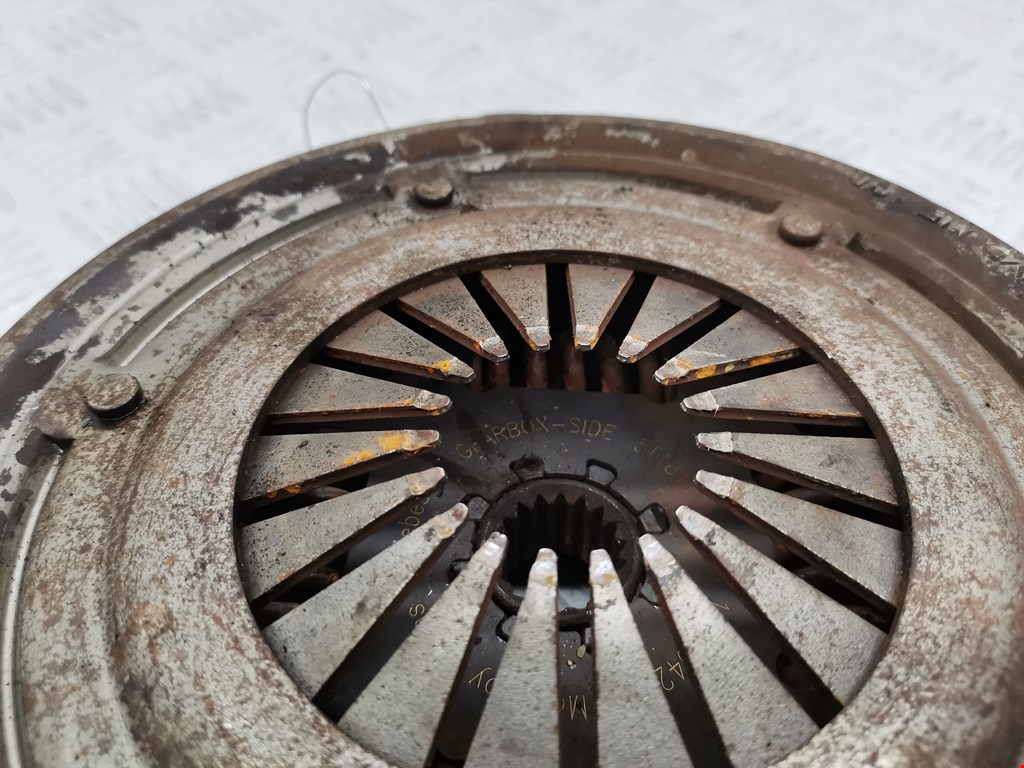 Маховик (демпфер сцепления) CITROEN Xsara 1997-2000