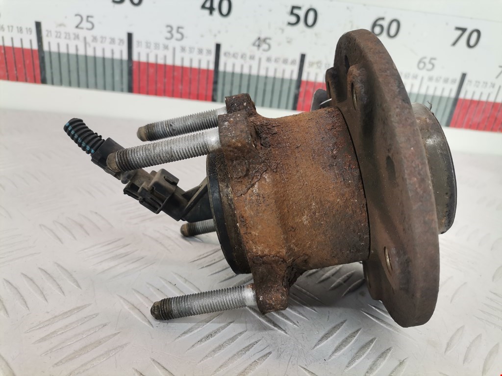 Ступица задняя левая/правая OPEL Vectra Vectra C 2002-2008