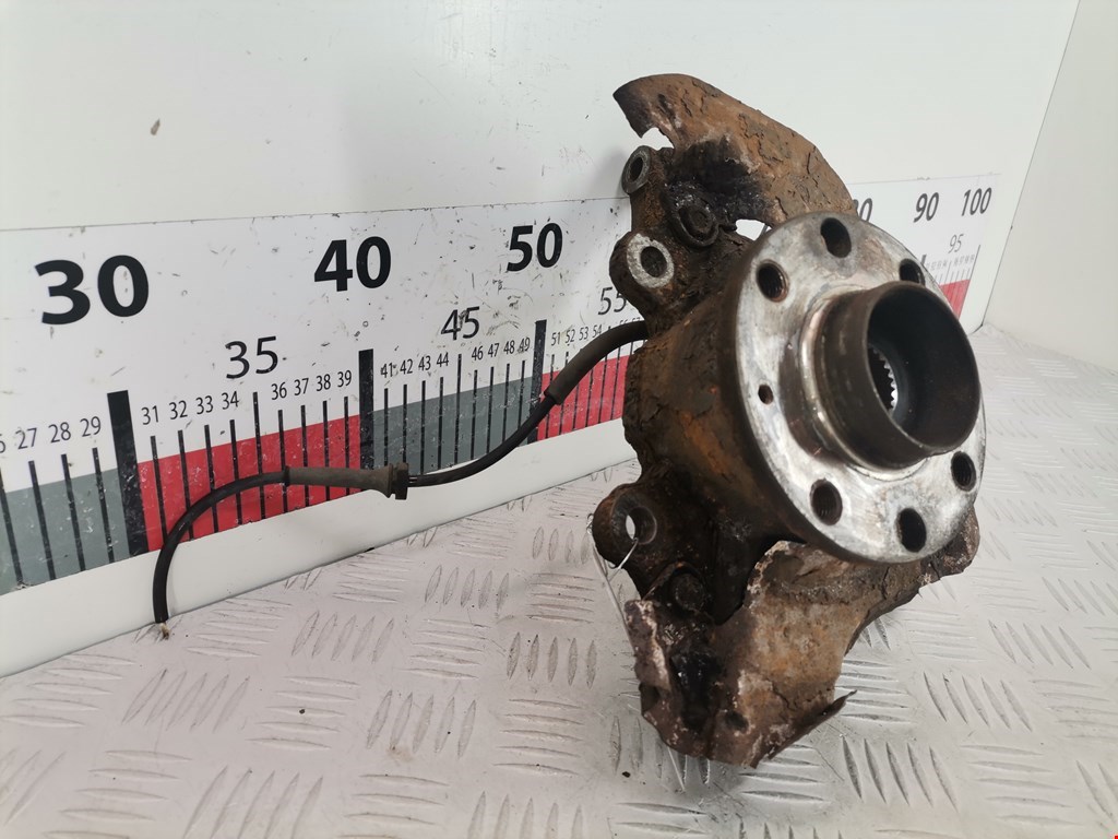 Ступица передняя левая FIAT Grande Punto 2005-2009