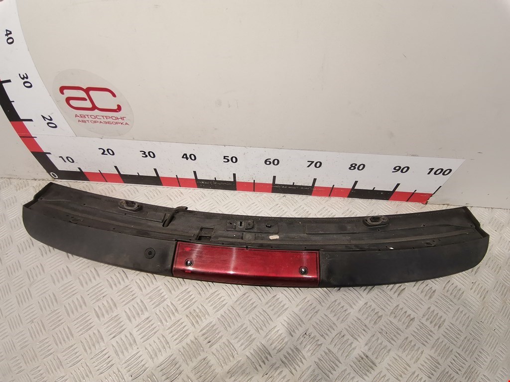 Фонарь дополнительный тормозной (стоп-сигнал) Ford C-MAX 1 (2003-2010)