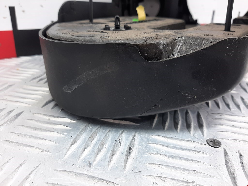 Кожух рулевой колонки BMW 3er E46 1998-2006