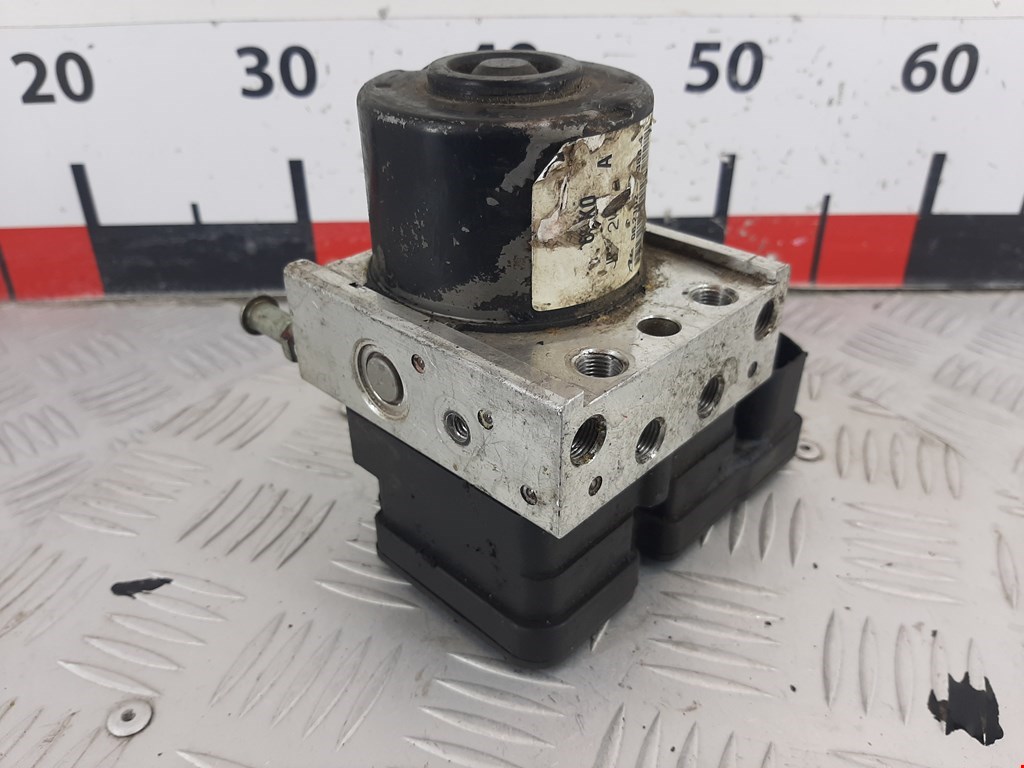 Блок ABS (насос) SUZUKI Alto HA25 2008-2014