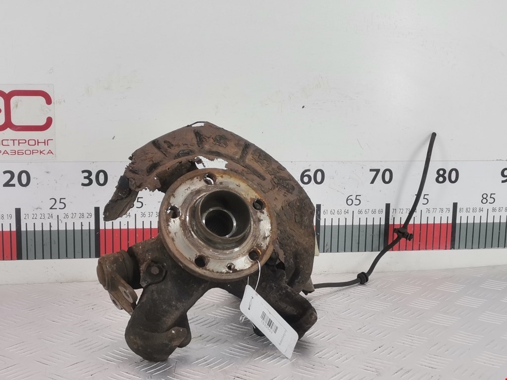 Ступица передняя правая VOLKSWAGEN Polo IV 2001-2009