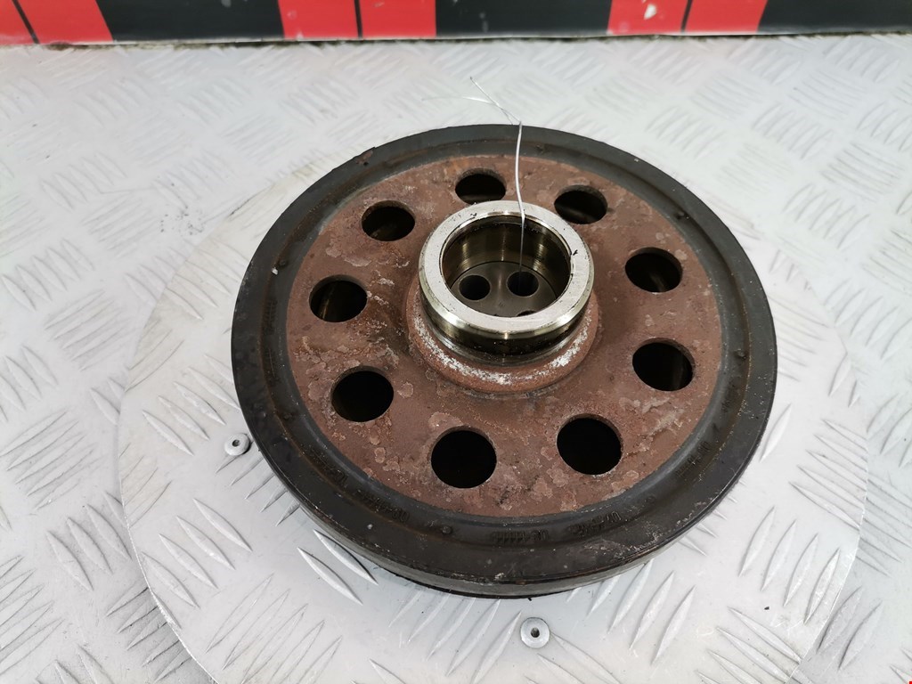 Шестерня коленвала (шкив) BMW 1er E81\E87 2004-2011