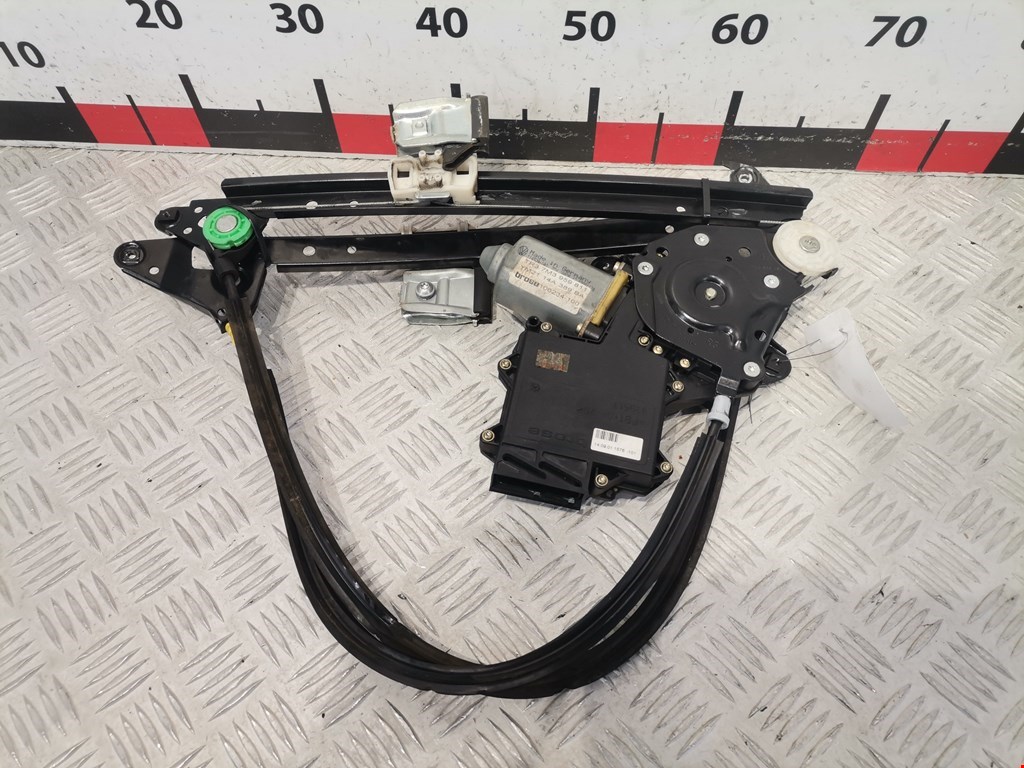 Стеклоподъемник задний левый SEAT Alhambra 1996-2010