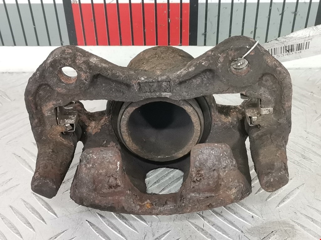 Суппорт передний правый DAIHATSU Cuore Cuore L251 2003-2007