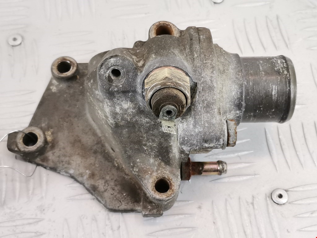 Корпус термостата RENAULT Master 1980-1998