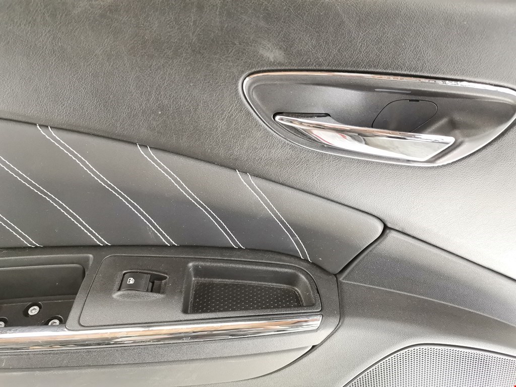 Дверь задняя левая LANCIA Delta III (844) 2008-2014