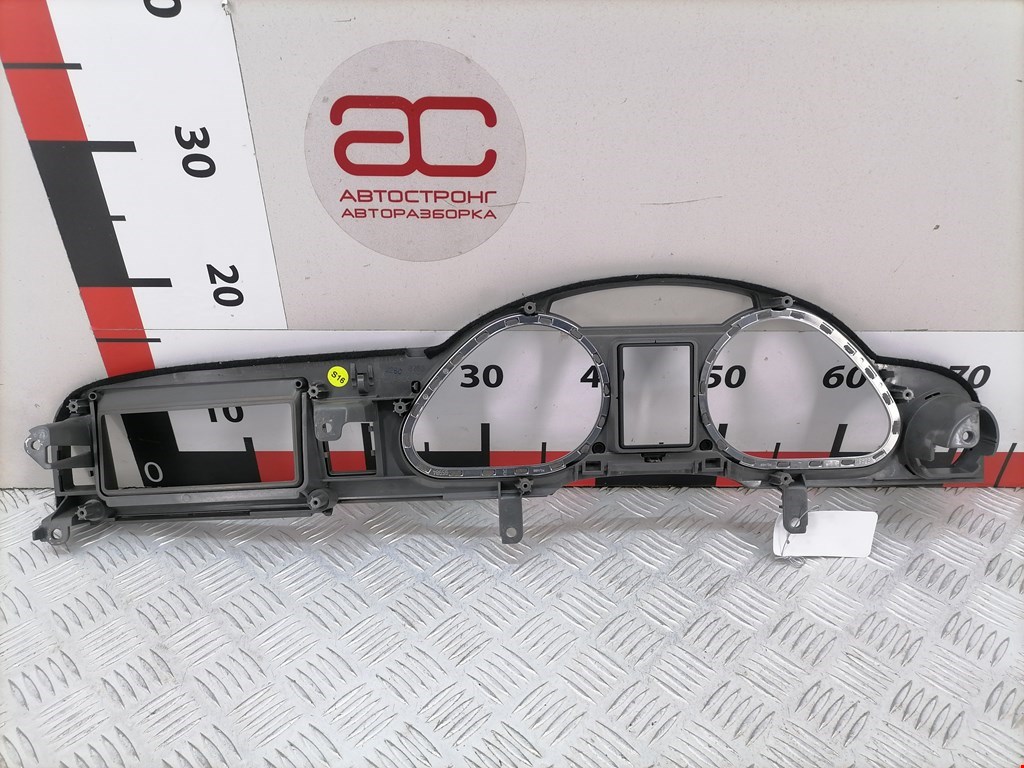 Накладка декоративная AUDI A6 C6 2004-2010