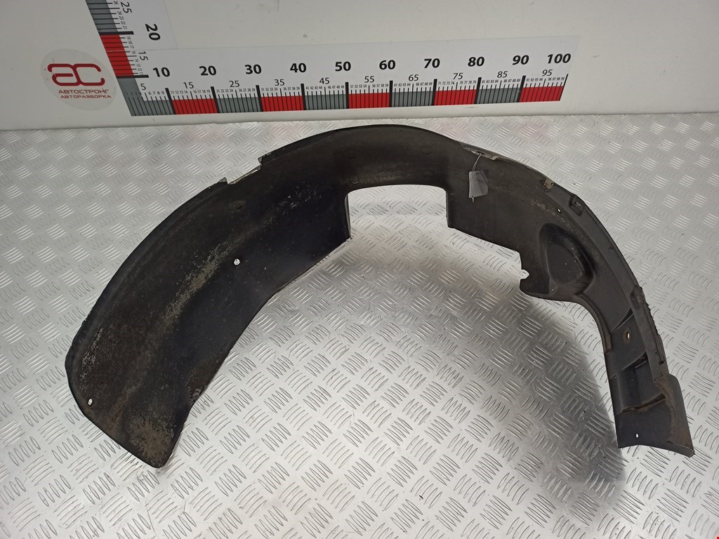 Локер (подкрылок) передний правый VOLKSWAGEN Caddy II 1995-2004