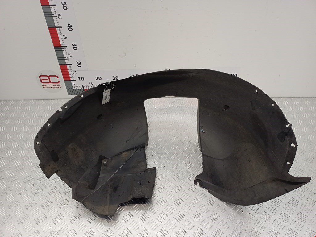 Локер (подкрылок) передний левый VOLVO V70 II 2000-2007