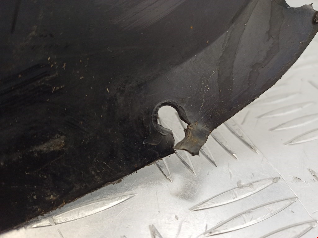 Локер (подкрылок) передний левый VOLVO V70 II 2000-2007