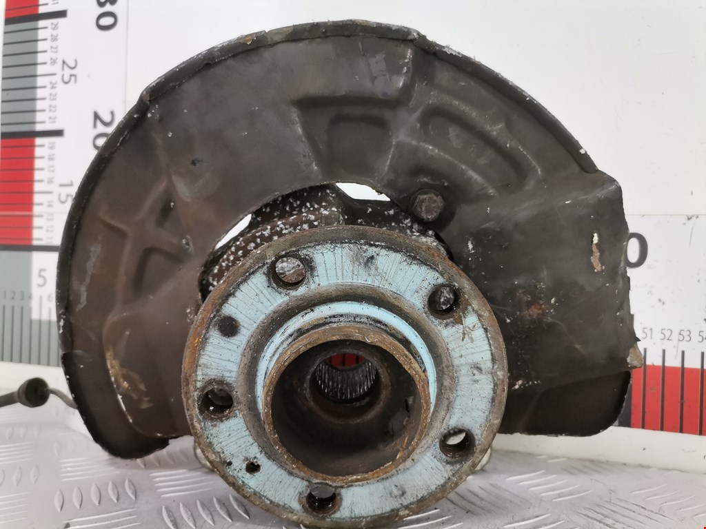 Ступица передняя левая VOLVO V70 II 2000-2007