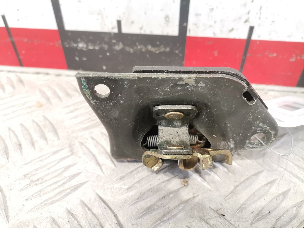 Замок багажника (крышки двери) FIAT Brava 1995-2001