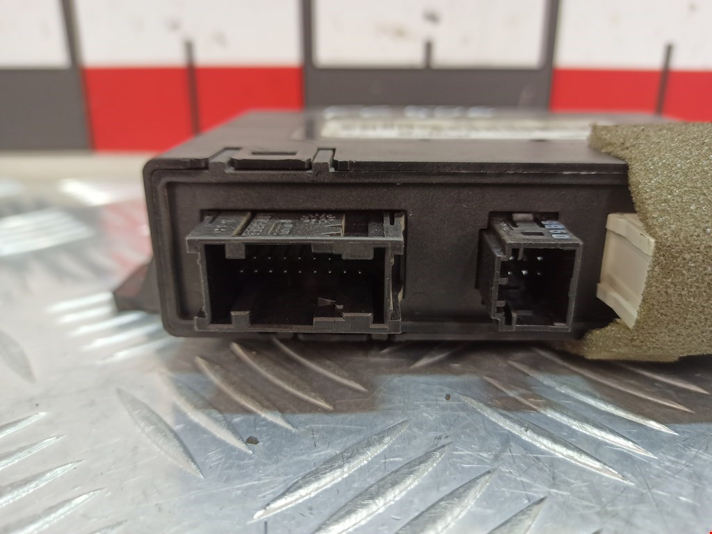 Блок управления парктрониками PEUGEOT 607 2000-2010