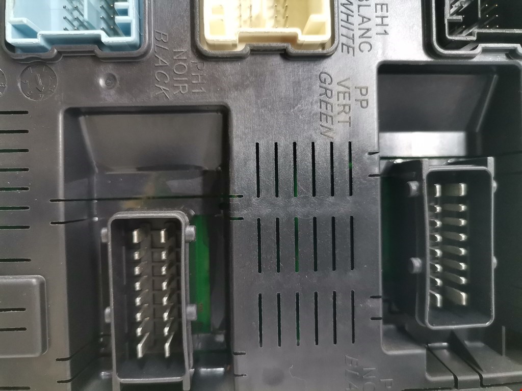 Блок комфорта CITROEN C4 Picasso 2006-2013