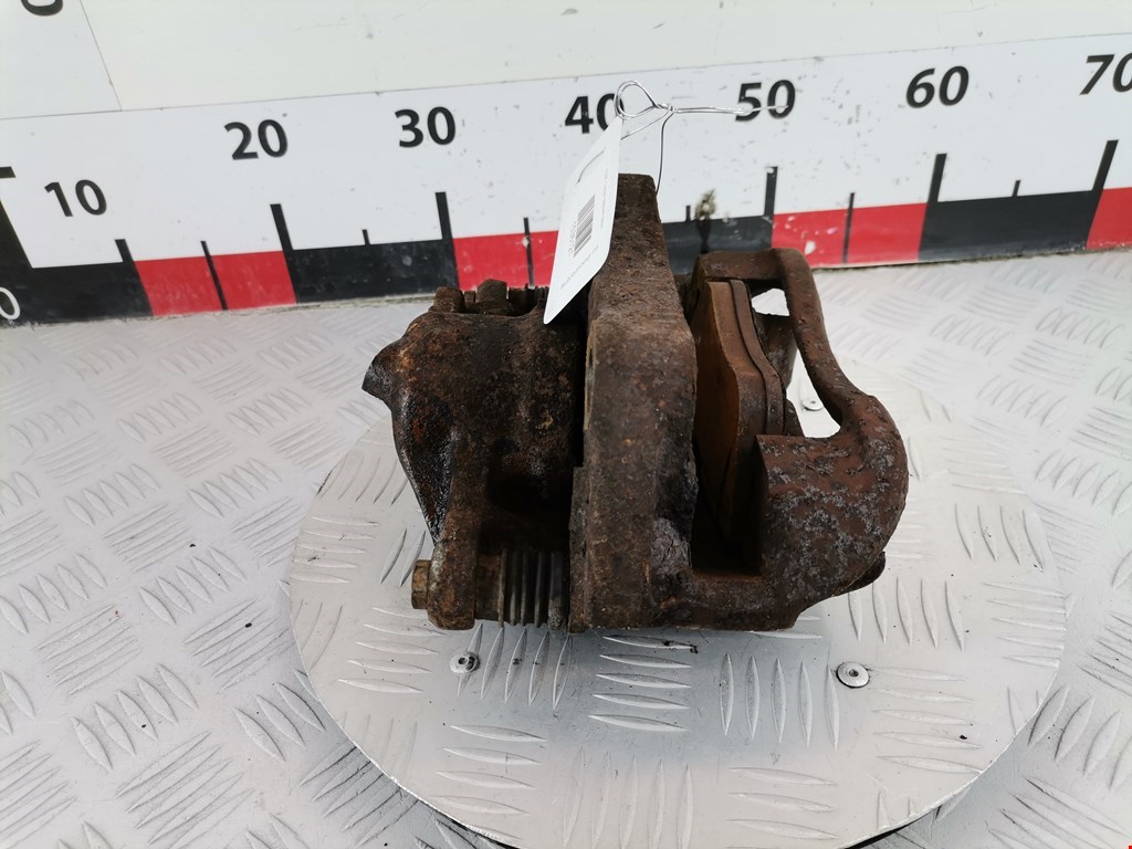 Суппорт передний правый VOLKSWAGEN Transporter T4 1990-2003